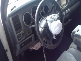 2013 TOYOTA TUNDRA, SR5 MODEL, CREW CAB, 5.7L, AT, 2WD,  Z25208